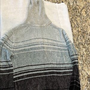 Men's Gray Gradient Sweater
